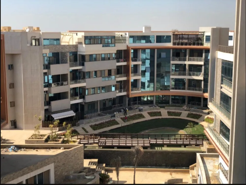 Duplex in La Mirada – New Cairo